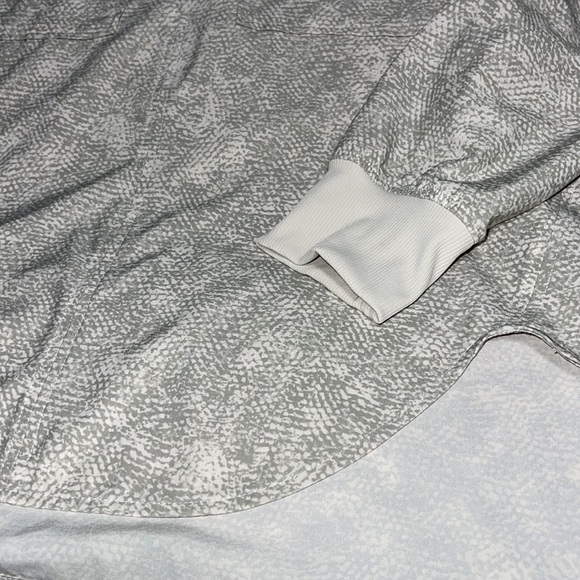 Athleta Long Sleeve Shirt - Picture 3 of 5